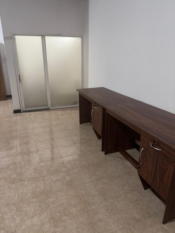 Room 2 - Image 3