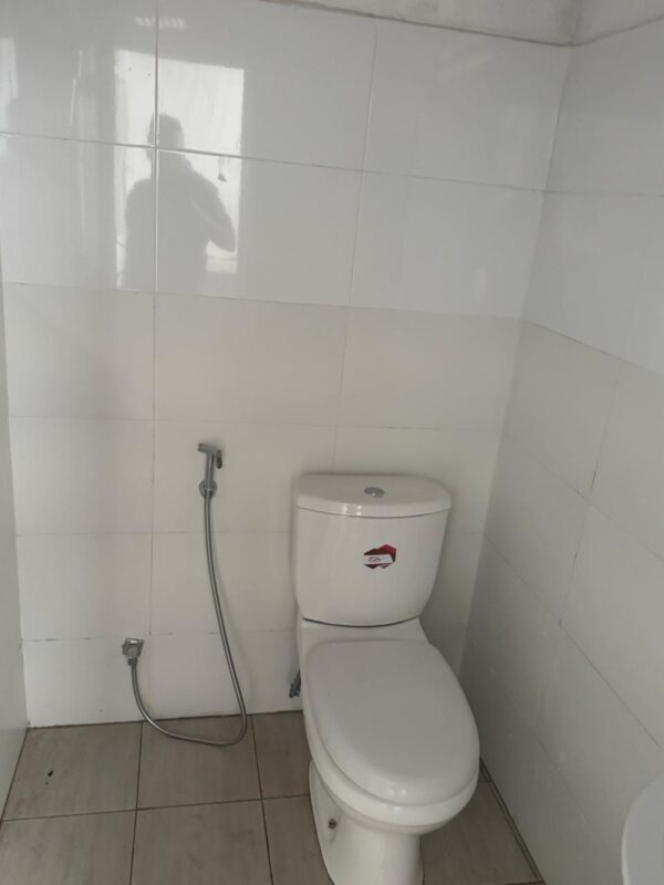 Room 4 - Image 5
